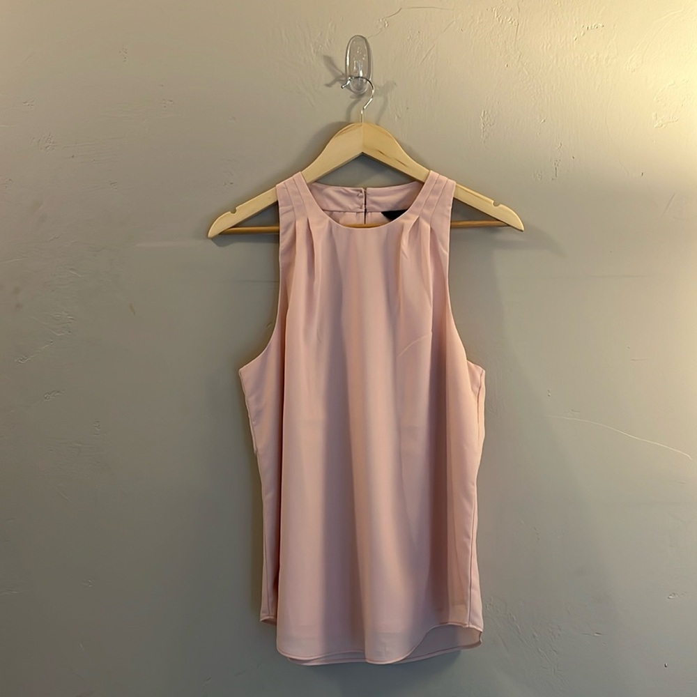 Banana Republic Light Pink Sleeveless Blouse, Size M